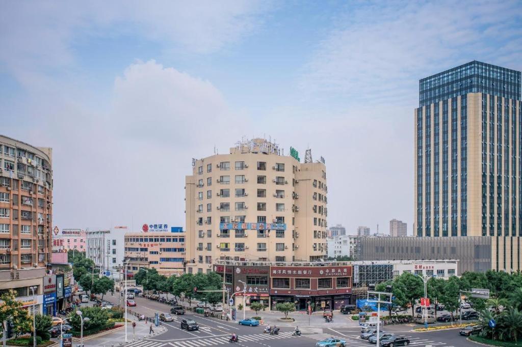 Ji Hotel Ningbo Beilun Intime City Exterior photo